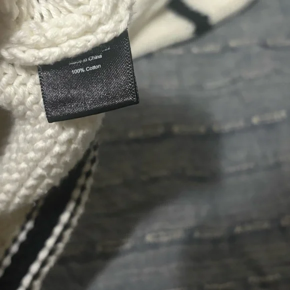✨Jenni Kayne Chloe crewneck cropped white/black stripe